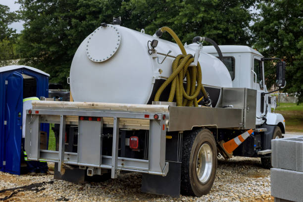 Portable Toilet Options We Offer in Liberty, MO